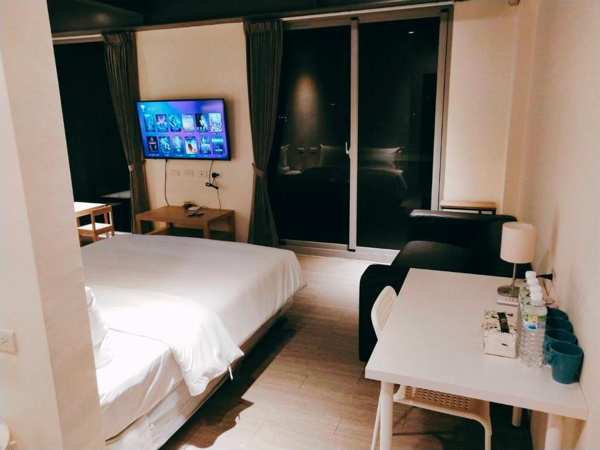 想想逢甲 Shine Residence Taichung Exteriör bild