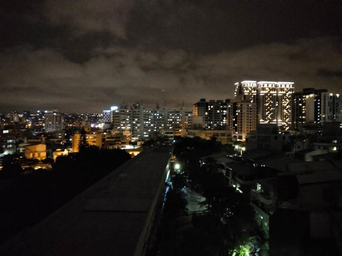 想想逢甲 Shine Residence Taichung Exteriör bild